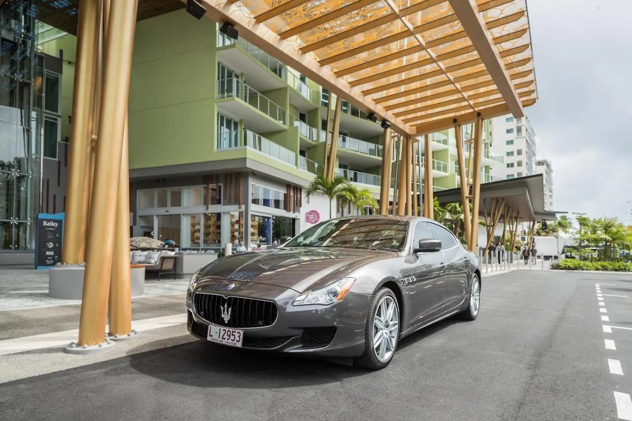 Crystalbrook Bailey Hotel Cairns 5*,
